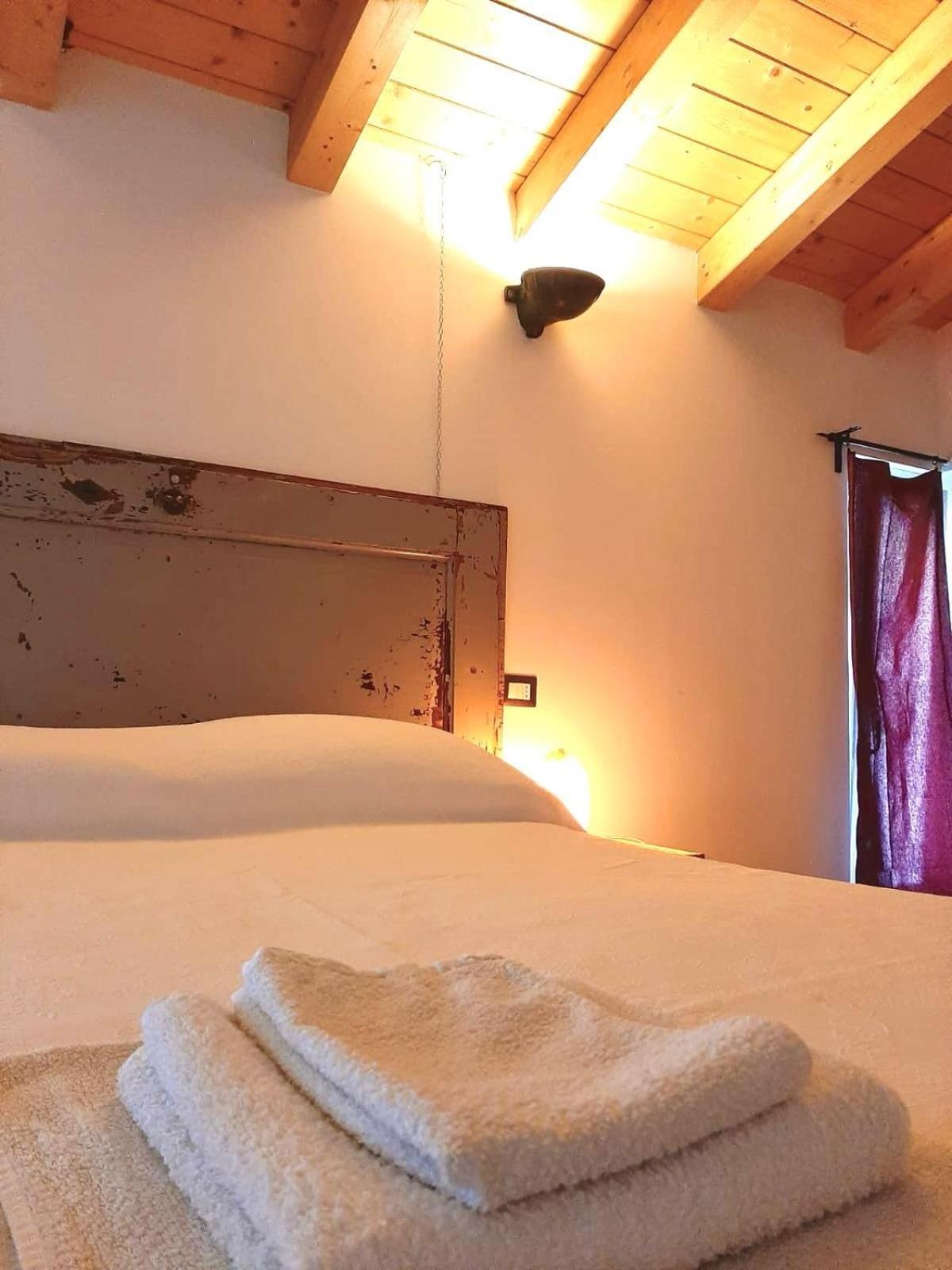 Atlante Hotell Toscolano Maderno Exteriör bild