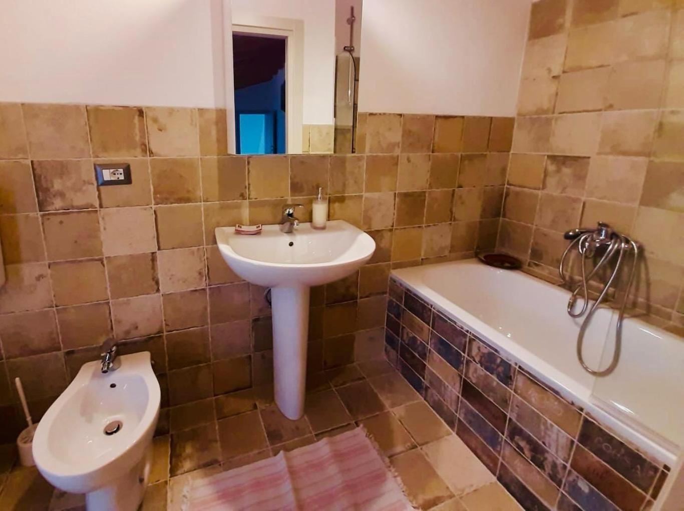 Atlante Hotell Toscolano Maderno Exteriör bild